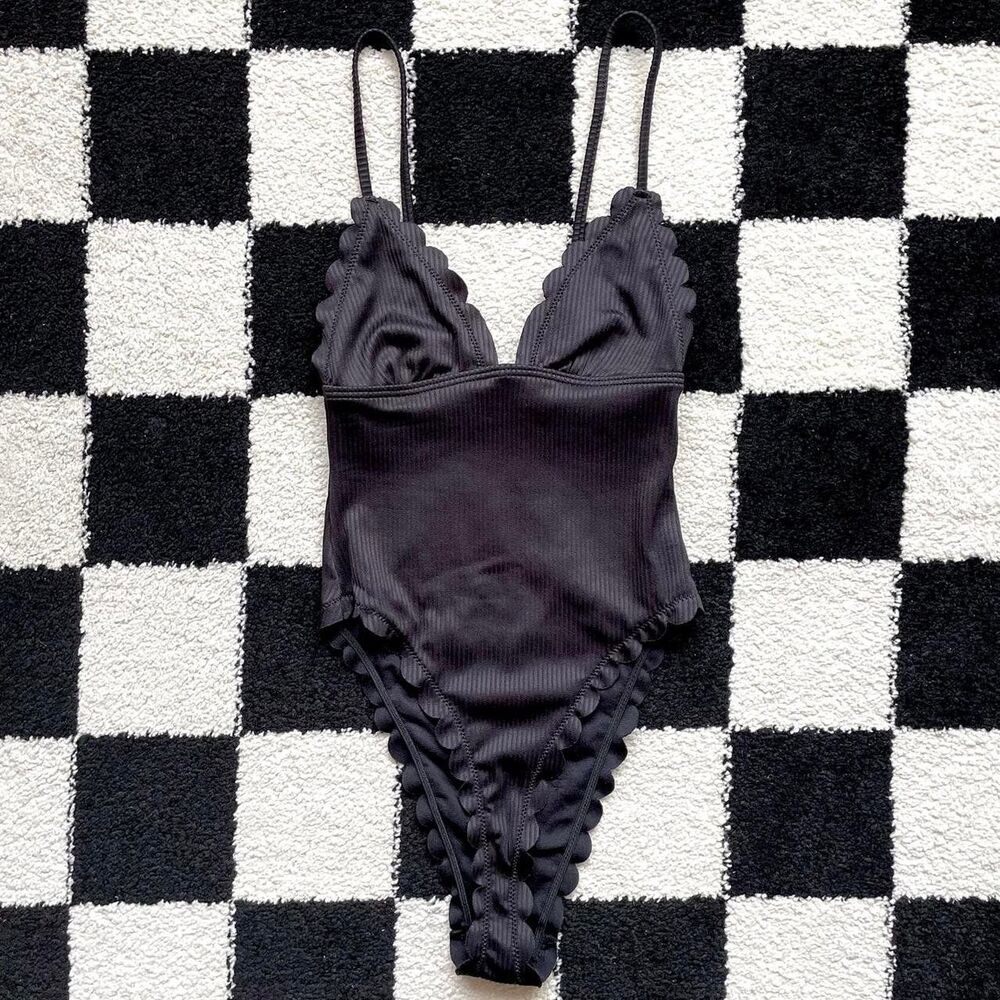 South Beach Black Scallop Hem One Piece Bathing Suit 0